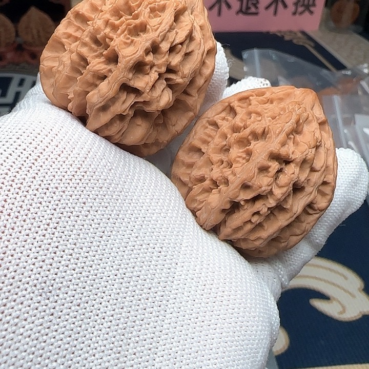 文玩核桃吊坠全品龙脊40