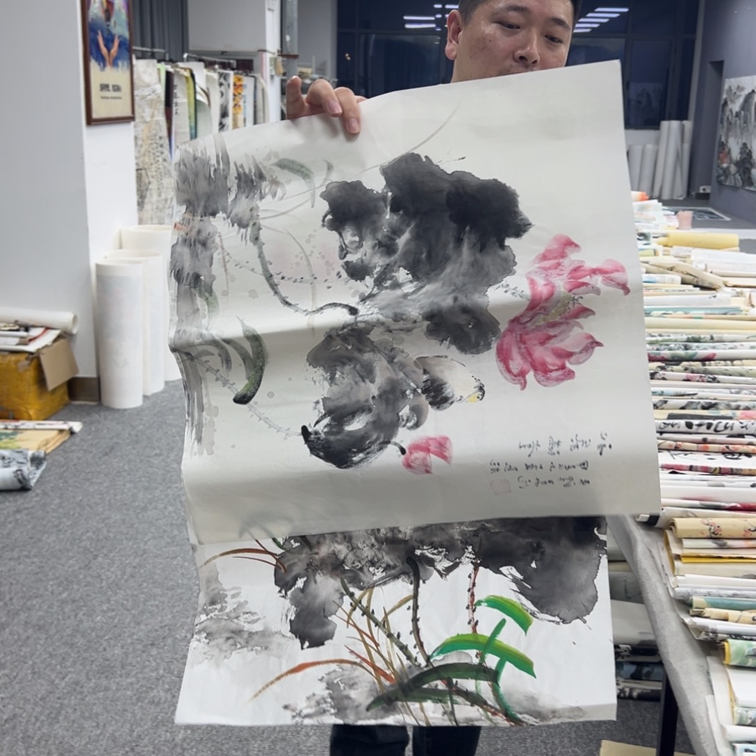 国画卖字画的小老板