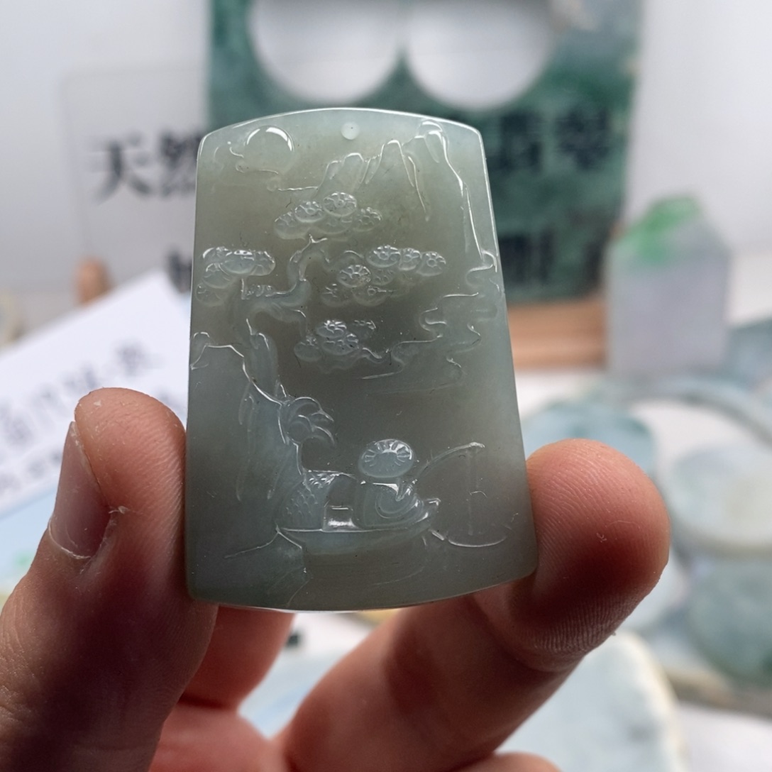 翡翠吊坠(不含链)未镶嵌