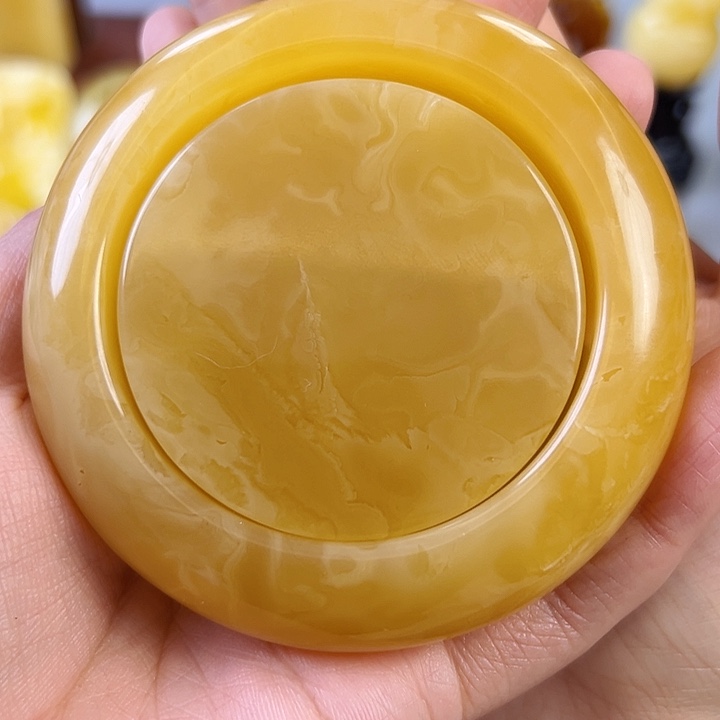 蜜蜡颈饰未镶嵌童**玉蜜蜡