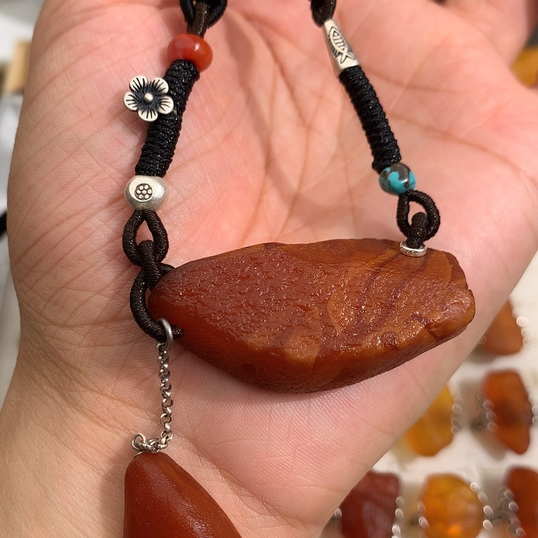 蜜蜡裸石未镶嵌你