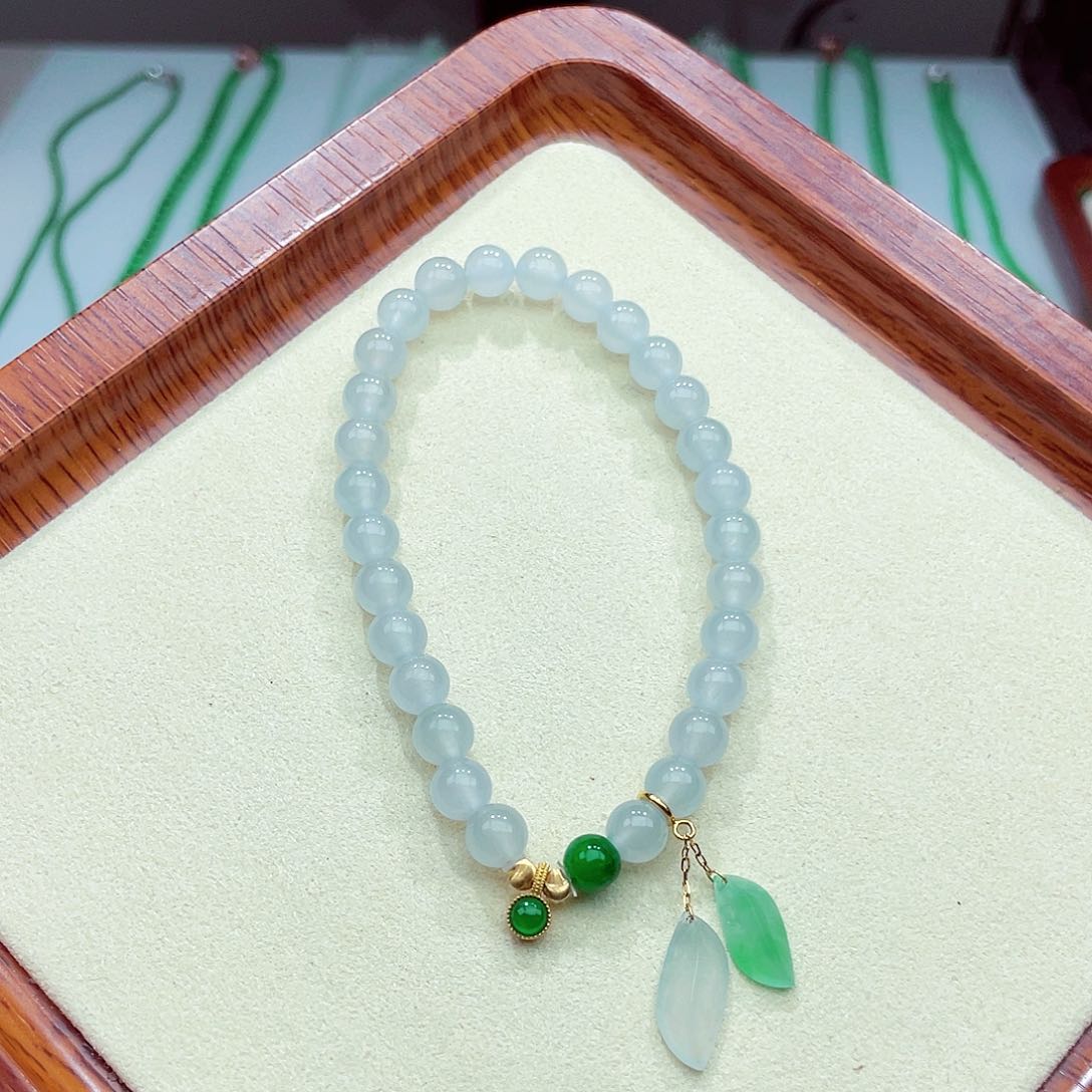 未镶嵌手链翡翠翡翠