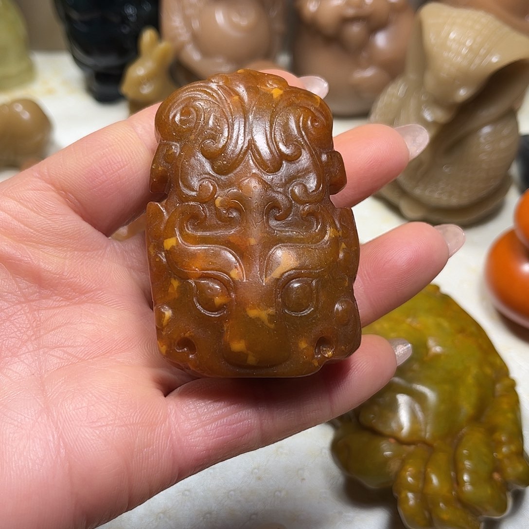 白玉菩提吊坠白玉菩提吊坠