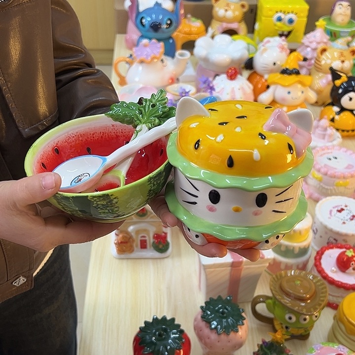 摆件陶瓷等行业的产品出口