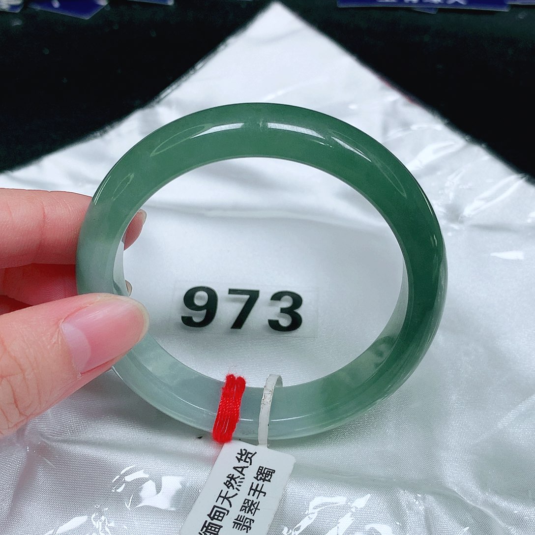 翡翠未镶嵌手镯翡翠手镯未镶嵌