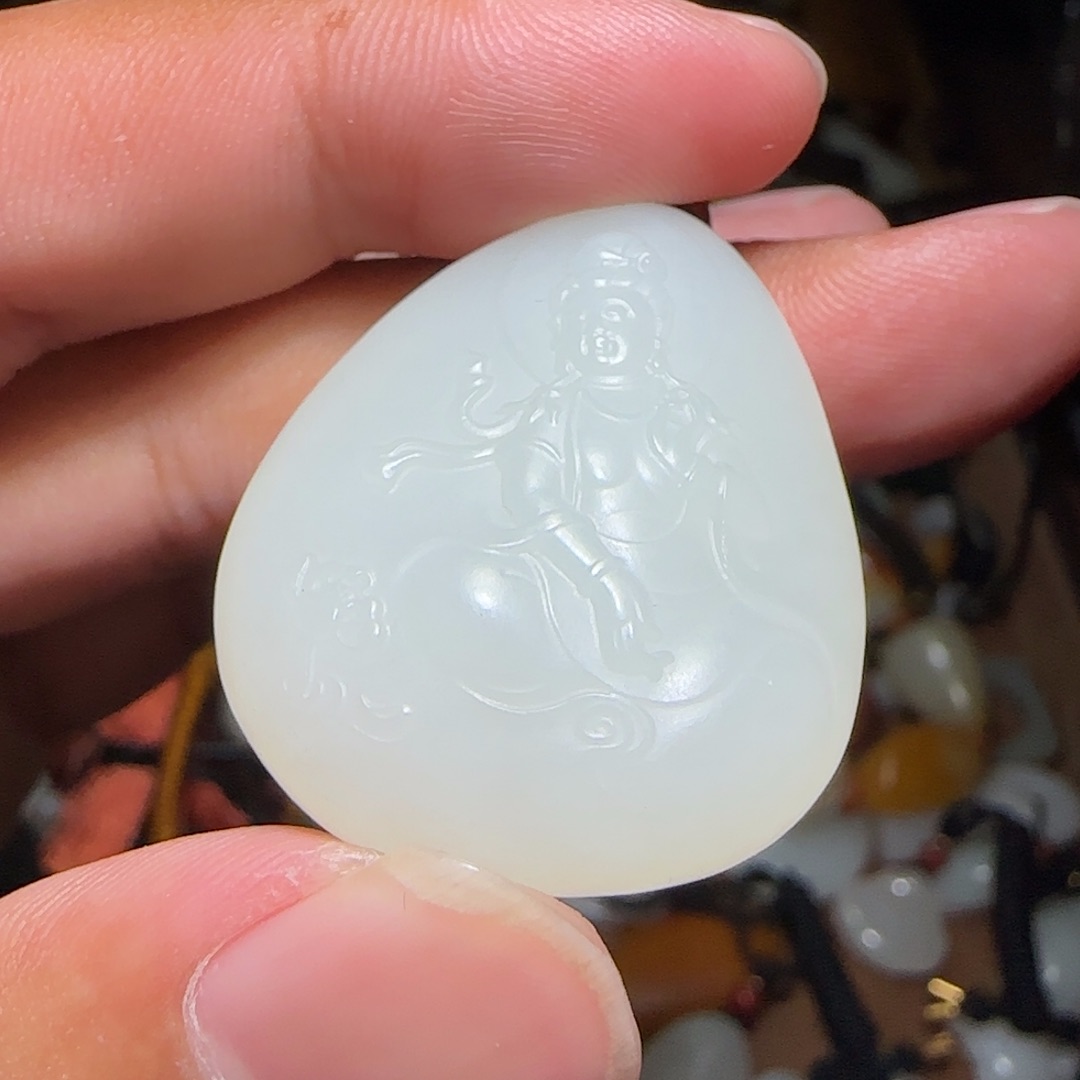 和田玉挂件未镶嵌