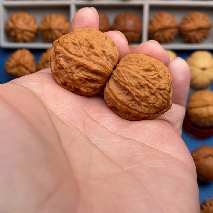 文玩核桃把件小官帽