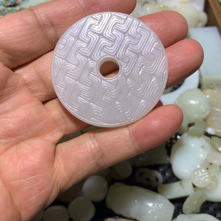 和田玉（白玉）颈饰未镶嵌牧*