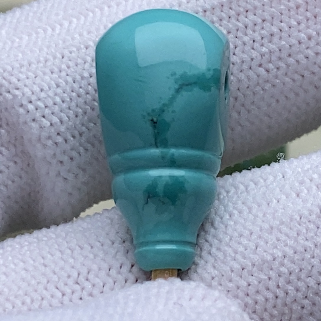 开***笑绿松石未镶嵌绿松石