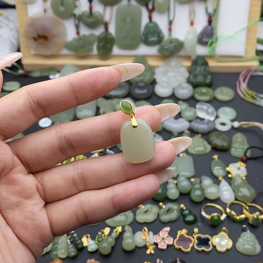 和田玉吊坠(不含链)银S925镶嵌