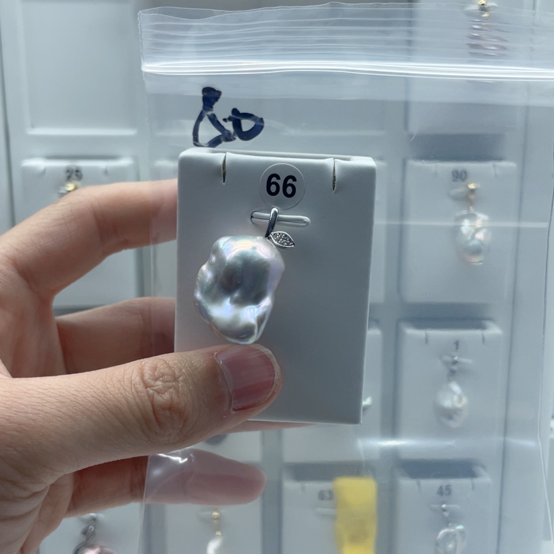 合金淡水珍珠颈饰