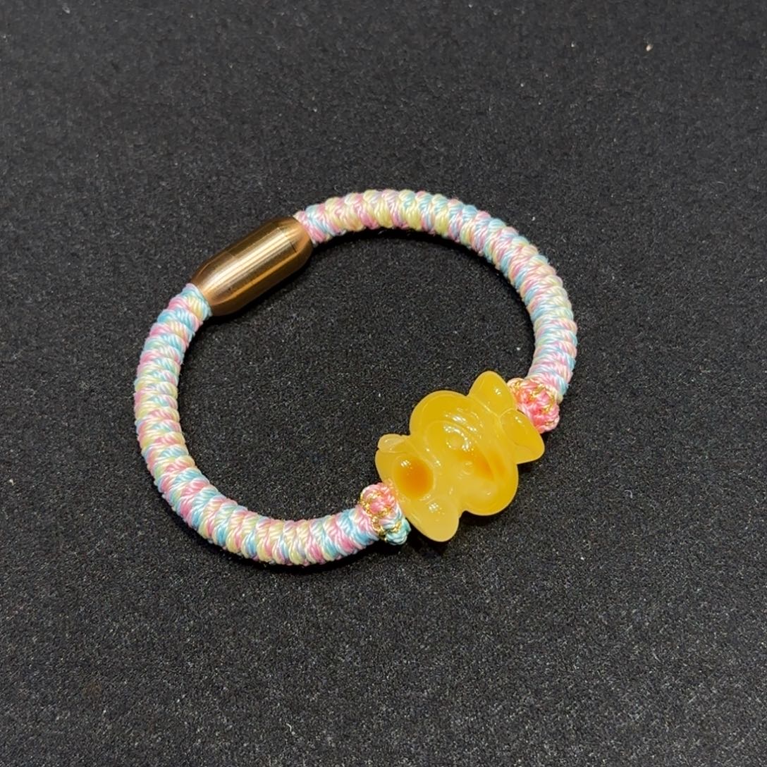 琥珀未镶嵌珠宝奇石春日来信 美乐蒂手绳