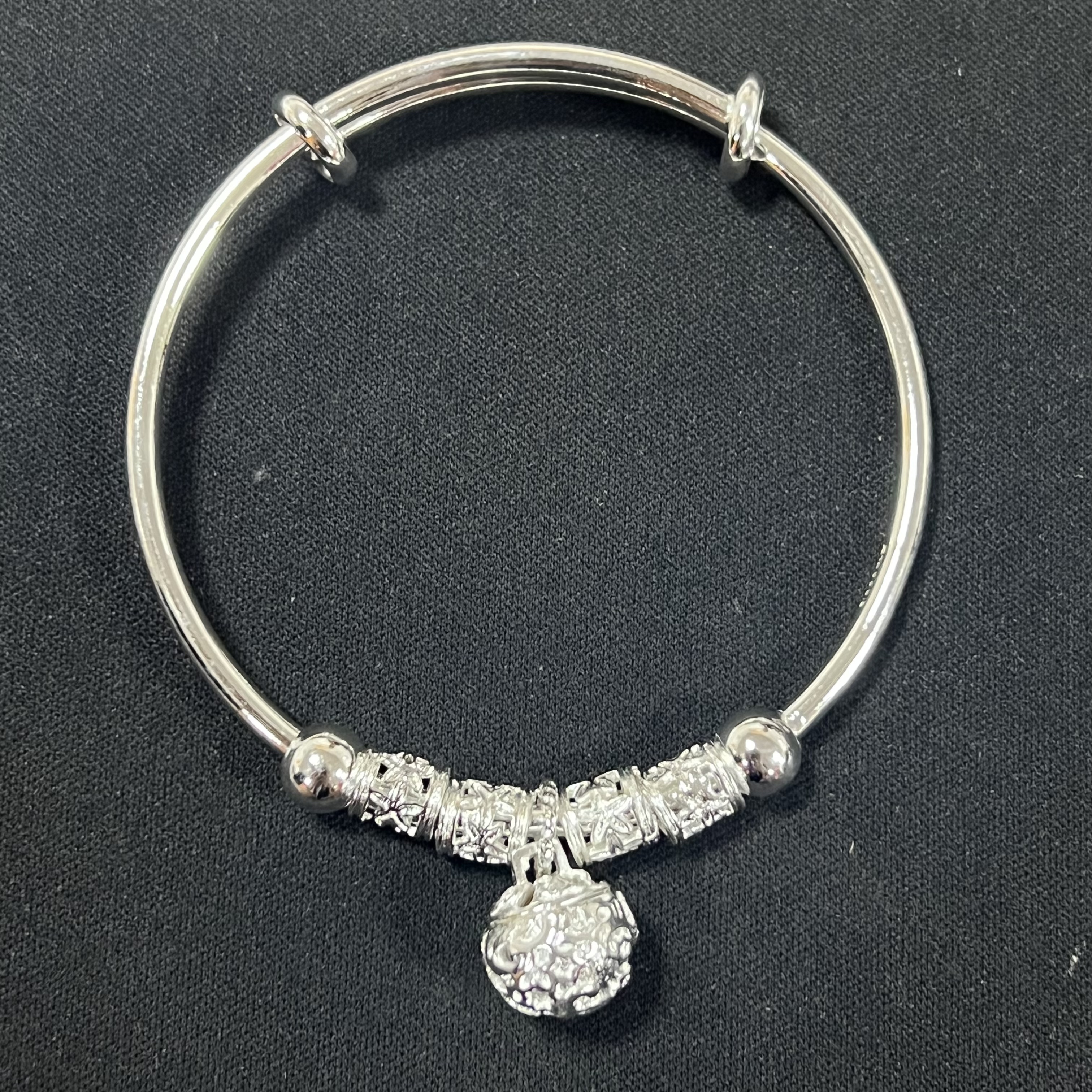 YZ008 宫铃精品手环 精品银色手镯（无礼盒）