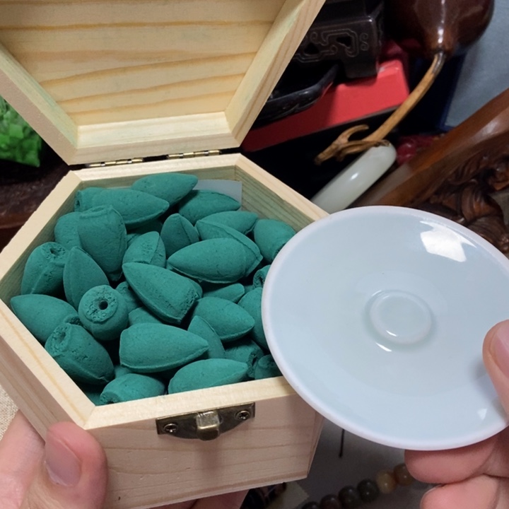 瓷片不哈哈哈哈姐姐就回家