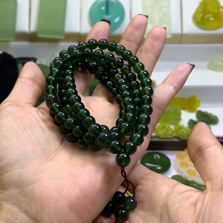 【闪购商品】未镶嵌蛇纹石玉颈饰奔***囊