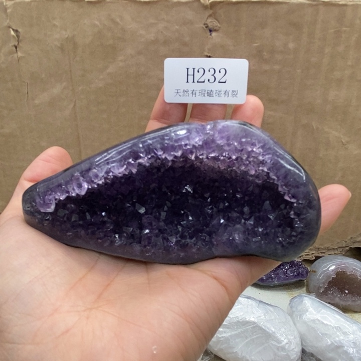 紫晶大型摆件（非配饰）未镶嵌