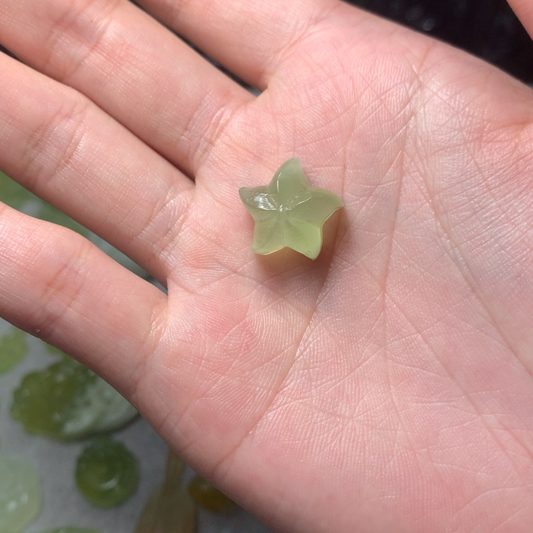 蛇纹石玉合金颈饰