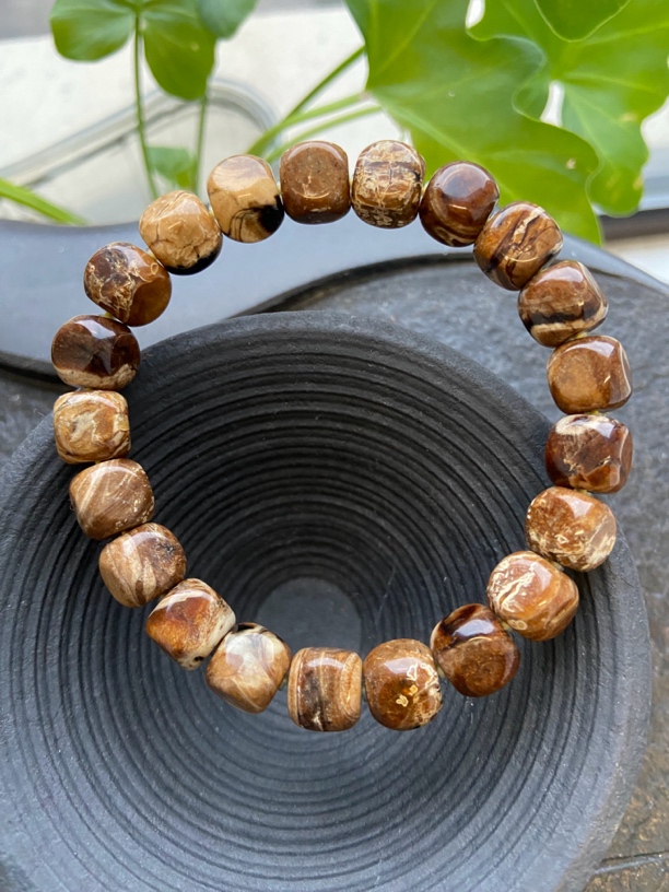 天然缅甸根珀妖花小方糖手串