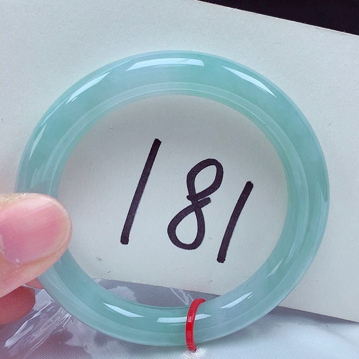 翡翠未镶嵌手镯翡翠