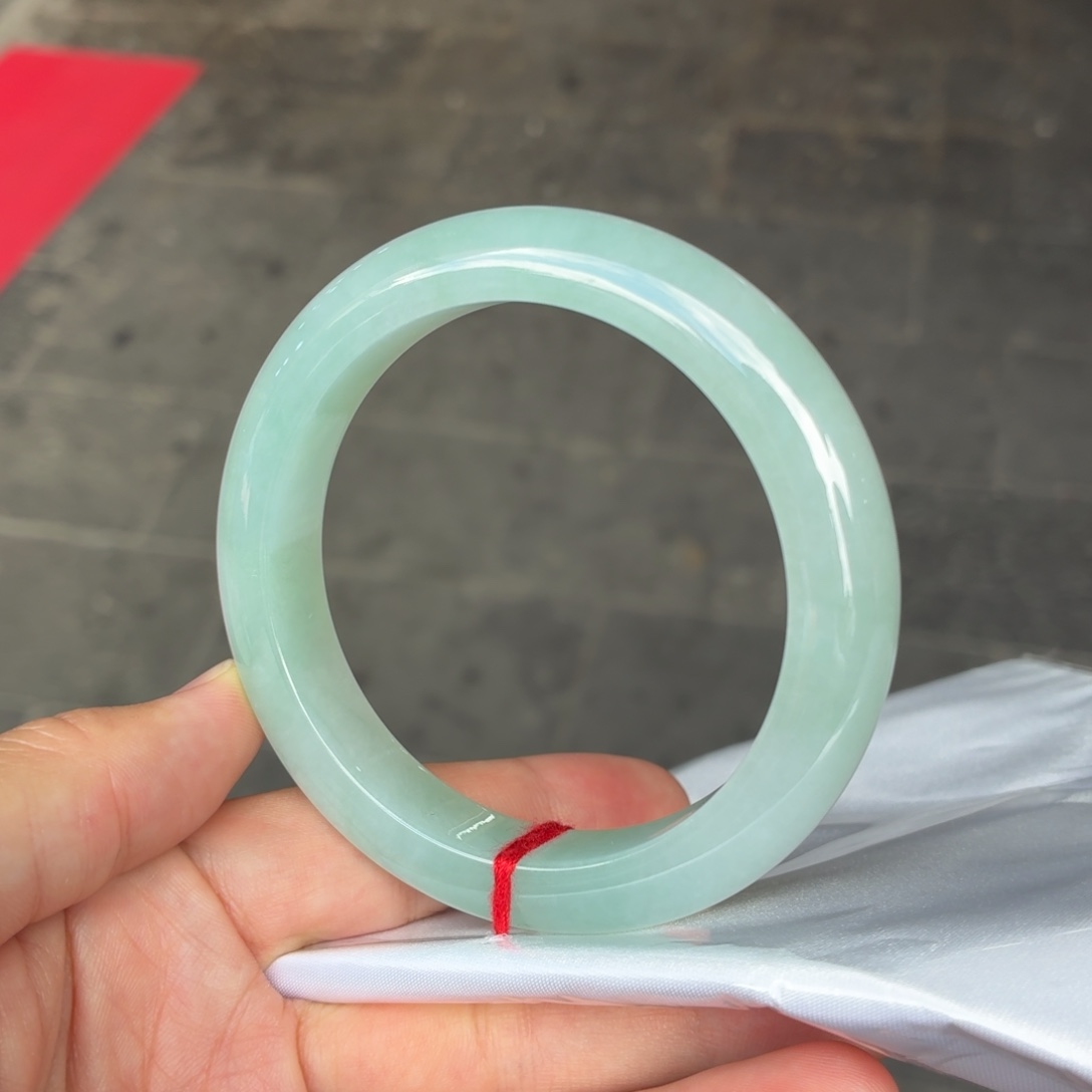 未镶嵌手镯翡翠天然缅甸翡翠手镯