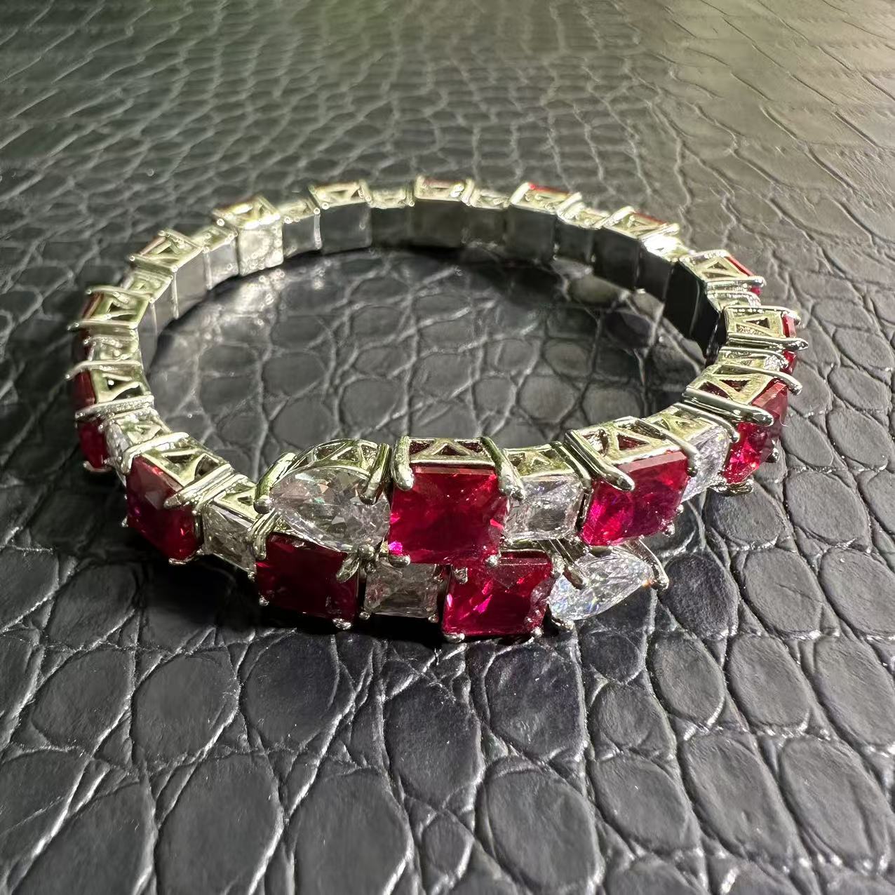  手镯 TSS-611精美时尚手镯多样性发一件