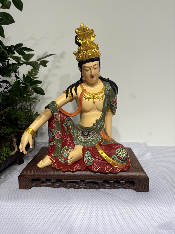 水月观音自在观音30x25x15禅意家用茶桌办公室玄关装饰摆件