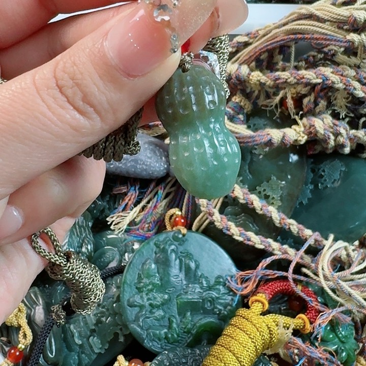 和田玉把件未镶嵌