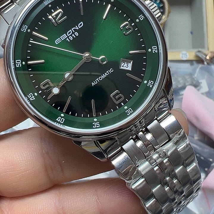 全新未使用全自动机械表