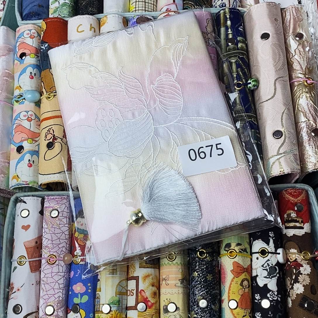 织绣A5定页仅书衣675