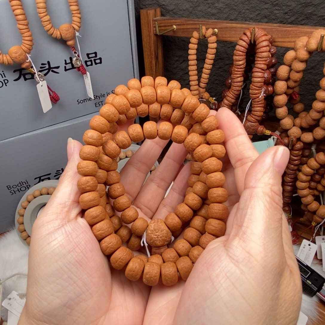 手串凤眼菩提藏式 非实心。12尺。108颗。