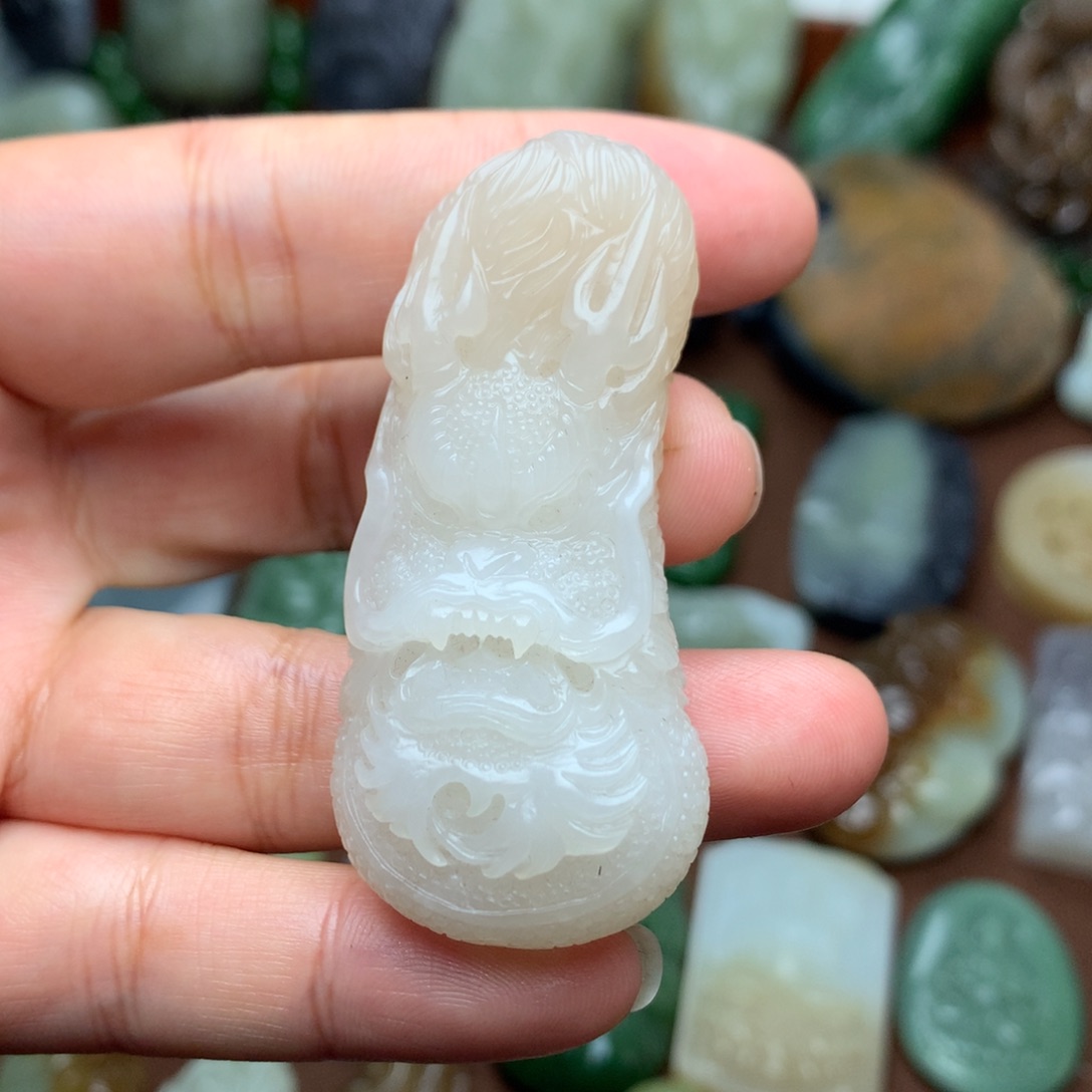 和田玉挂件未镶嵌