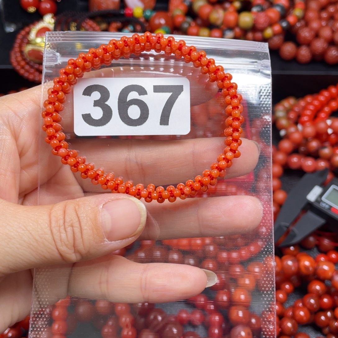 南红玛瑙手链未镶嵌琵****）