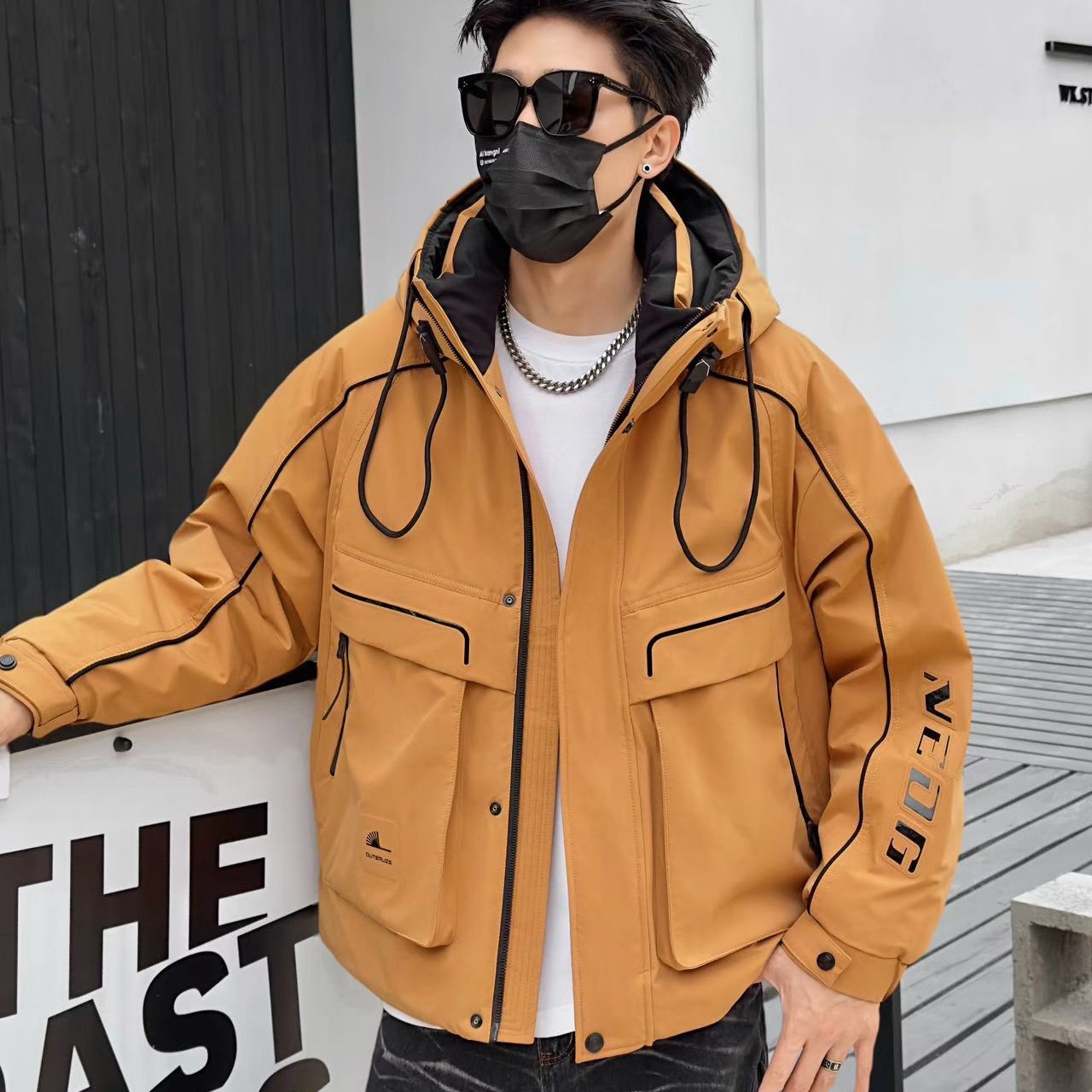 男士羽绒服冬季加厚2025新款保暖时尚百搭连帽外套潮牌男衣服