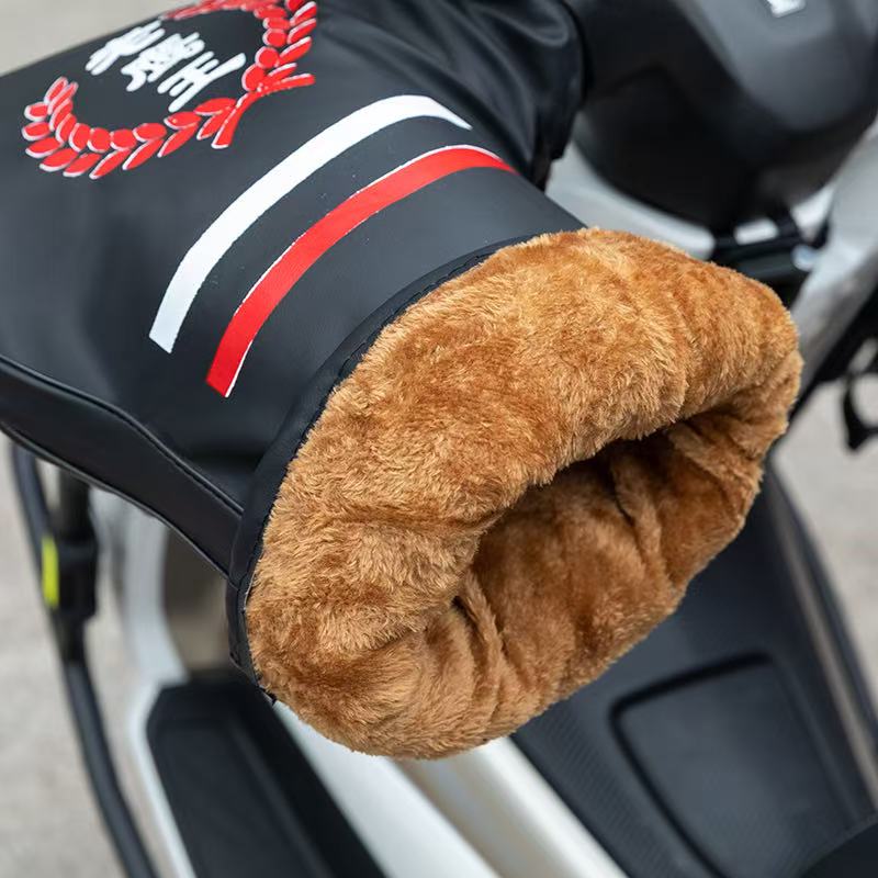 摩托车手套125跨骑把套冬季挡风三轮车暖把加绒加厚防水保暖护