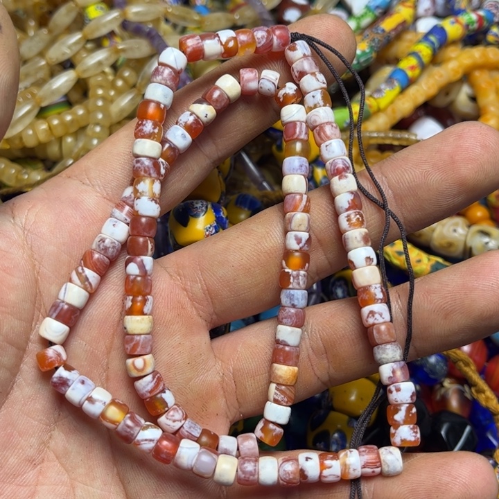 玻璃颈饰3307。福利1条