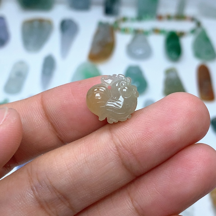 翡翠未镶嵌吊坠(不含链)