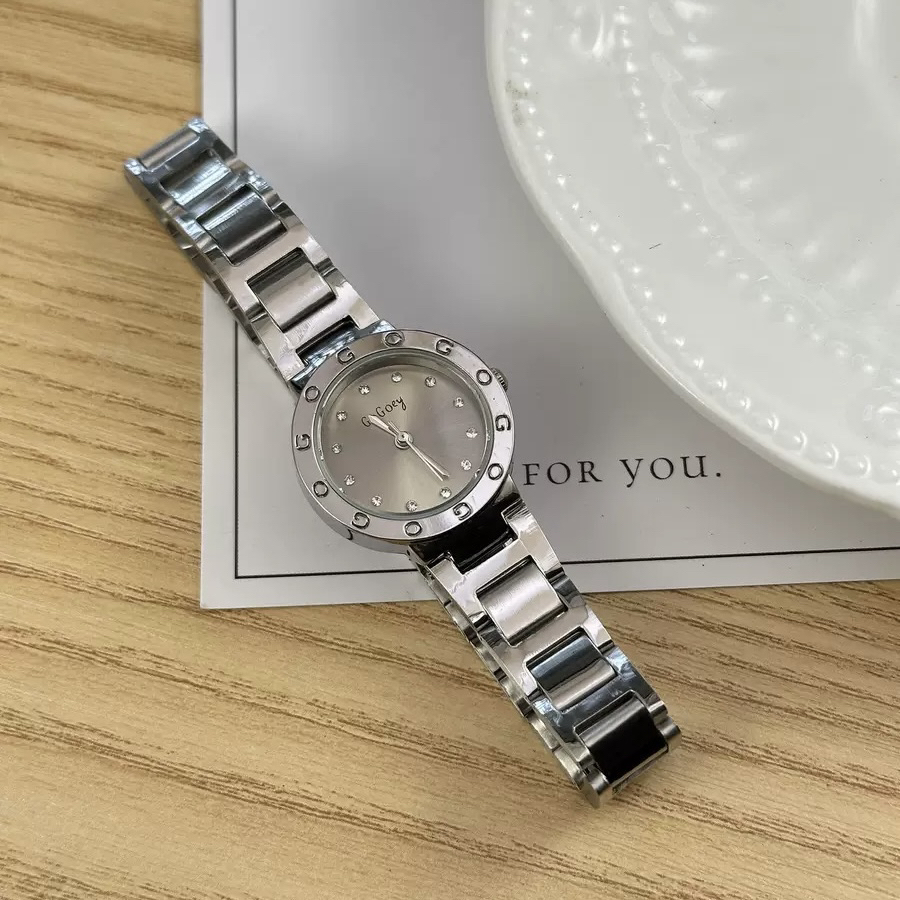 女士轻奢复古方形银灰色精致小巧石英手表G304