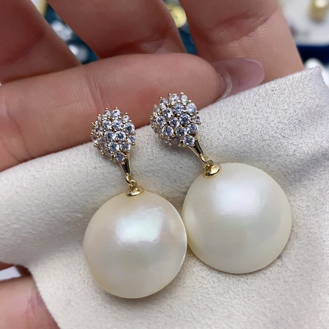 【闪购商品】拼合珍珠（马贝珠）耳饰银S925镶嵌32