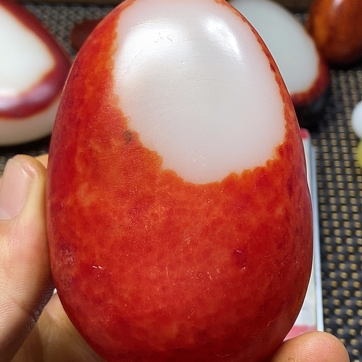 和田玉未镶嵌把件