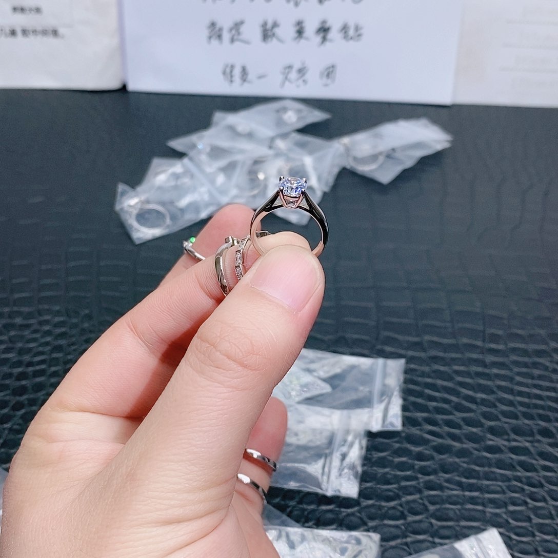 合成碳硅石925银周家四爪1克拉10码