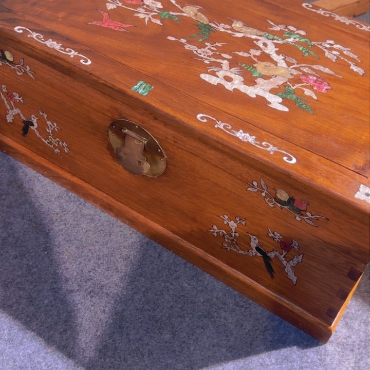 贡木箱的的的的的的