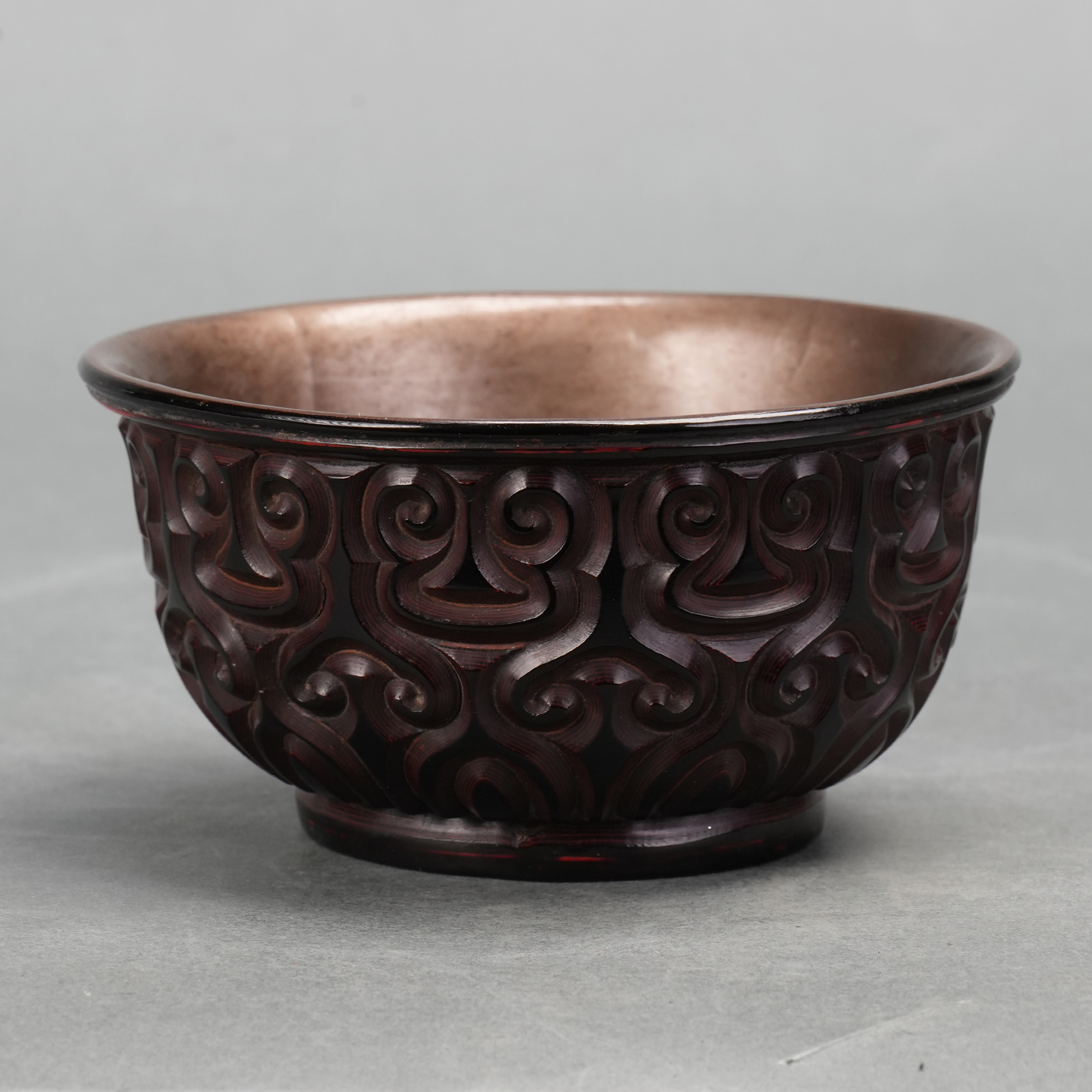 LOT 012527明代 剔犀如意云纹碗【古董拍卖】