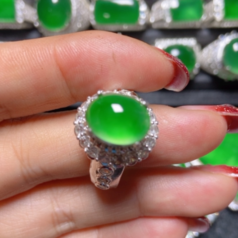 【闪购商品】翡翠颈饰未镶嵌翡翠