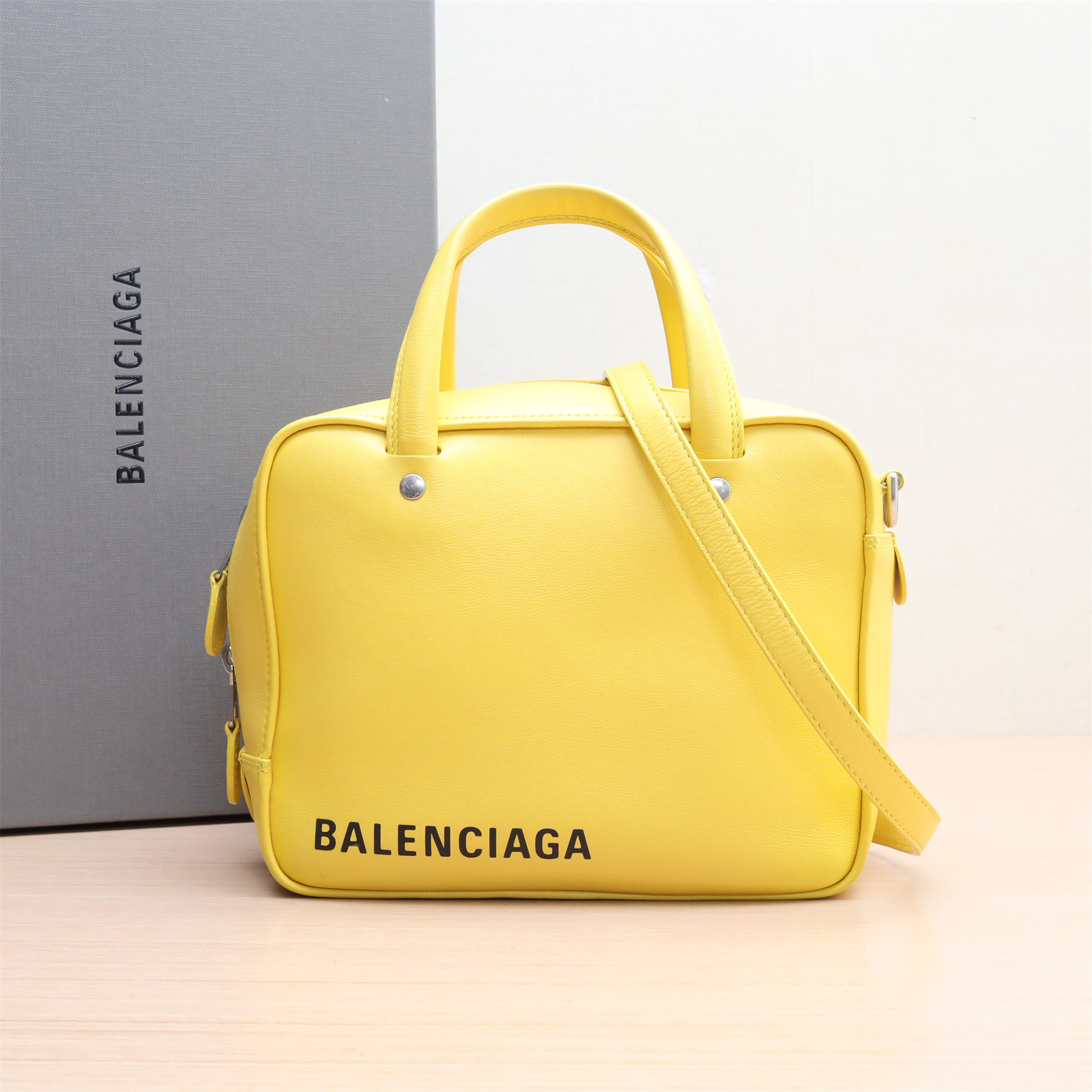 95新 Balenciaga/巴黎世家 盒子包 黄色 单肩包 P234966925
