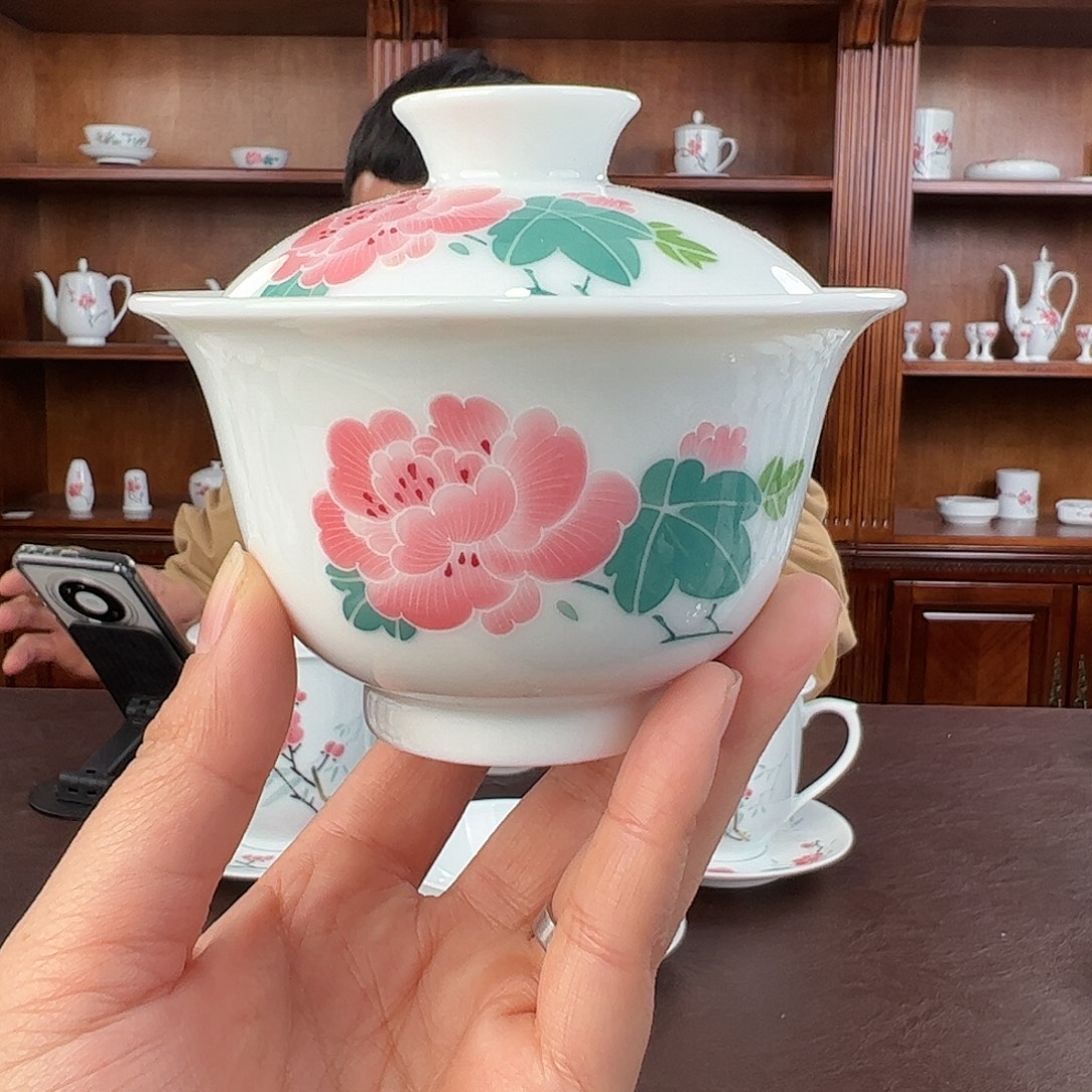 瓷玉泥芙蓉两才盖碗