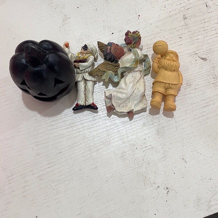 有机玻璃微瑕。       