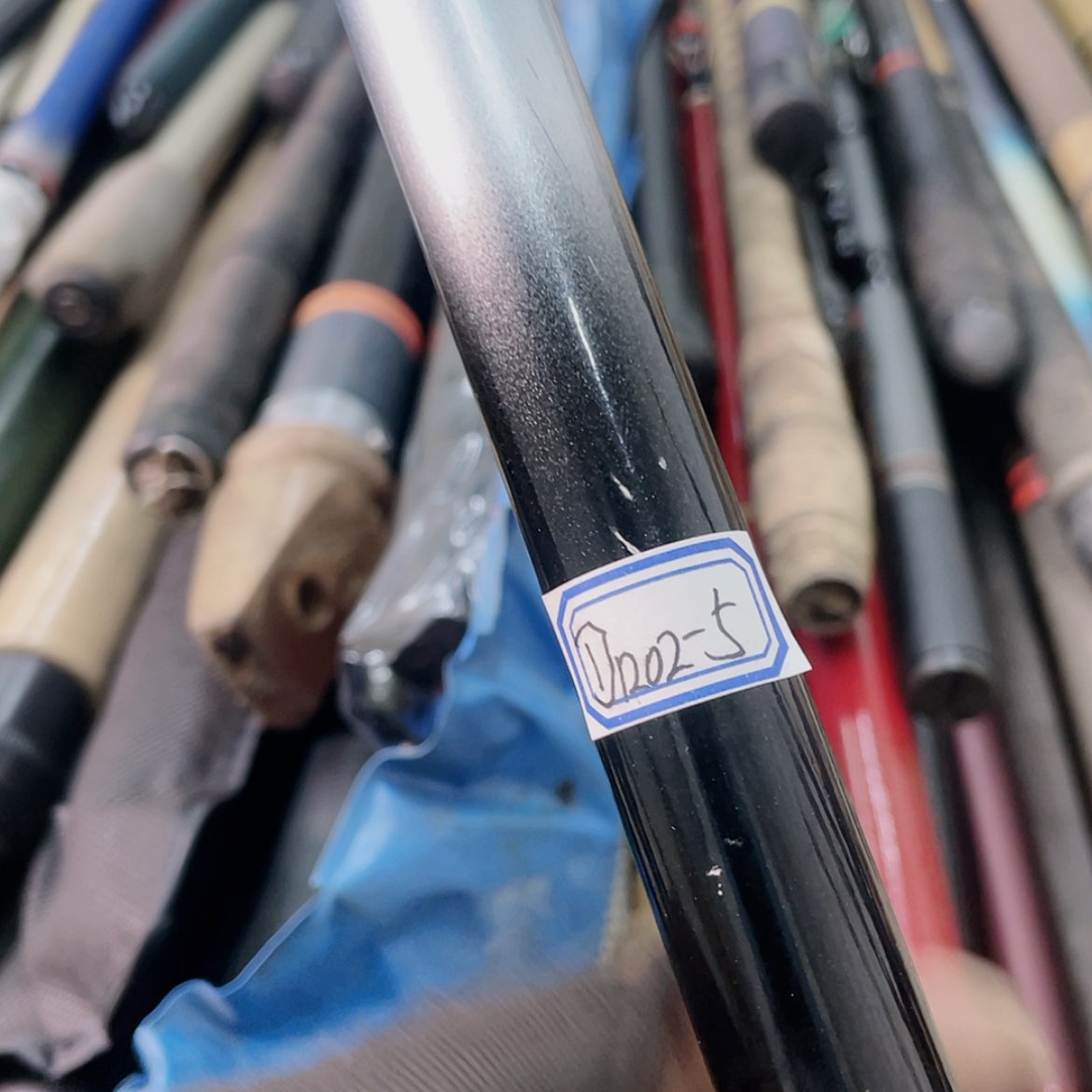 【闪购商品】钓鱼竿微瑕疵孤品