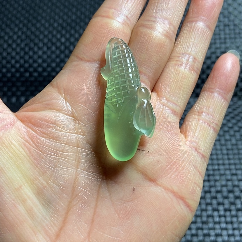 【闪购商品】蛇纹石玉颈饰未镶嵌