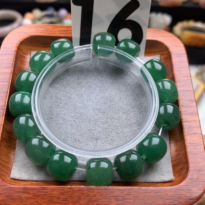 石英质玉手链未镶嵌