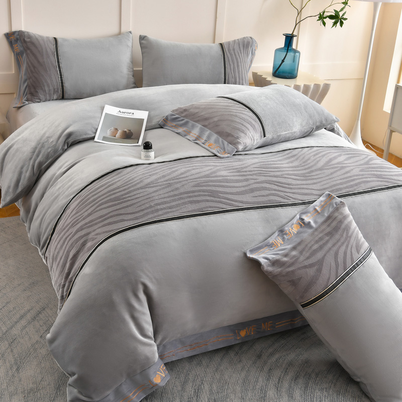 秋冬加厚婴儿绒刺绣四件套双面绒牛奶绒雕花绒被套床单2025